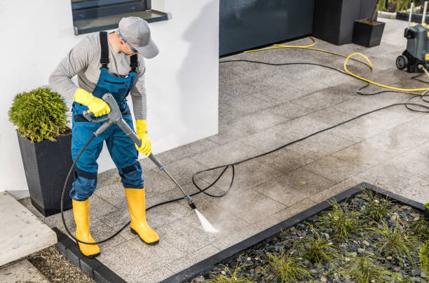 Best Garage Pressure Washing  in Ball Pond, CT